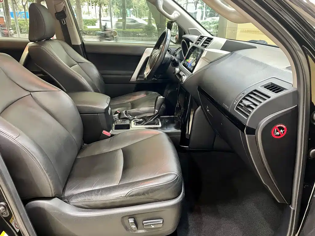 Toyota Prado (Import) — миниатюра 10