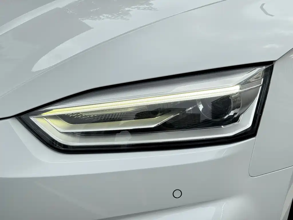 Audi A5 (Import) — миниатюра 26