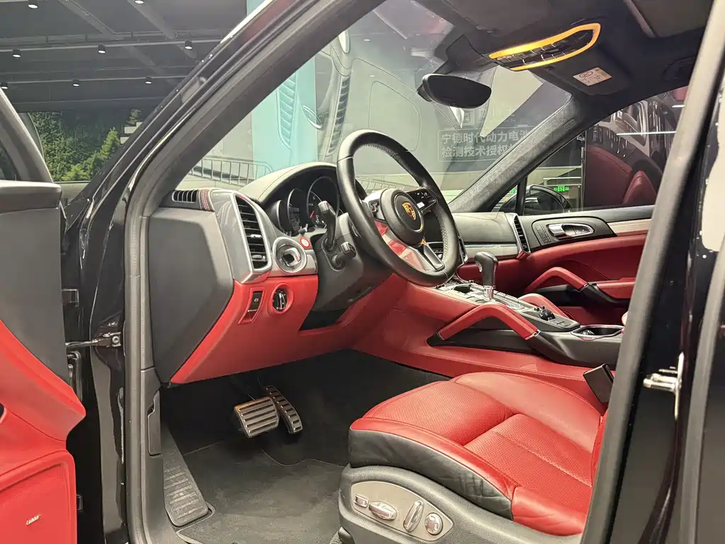Porsche Cayenne 2015 Cayenne GTS 3.6T