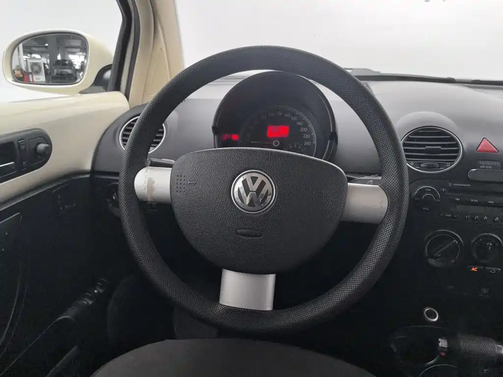 Volkswagen Beetle — миниатюра 11