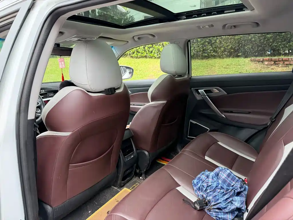 Geely Boyue — миниатюра 11