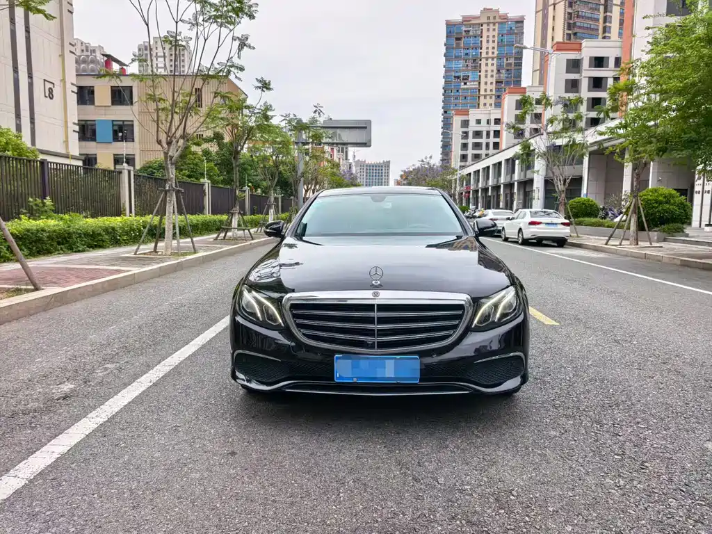 Mercedes-Benz E-Class E 2020 E 300 L Fashion