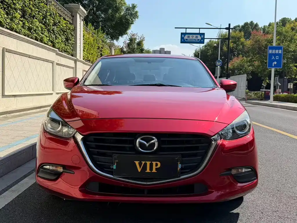 Mazda 3 Axela — миниатюра 2