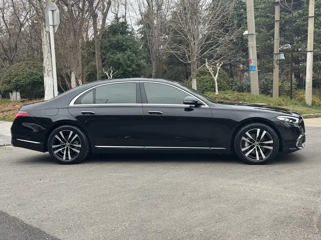 MERCEDES-BENZ S CLASS