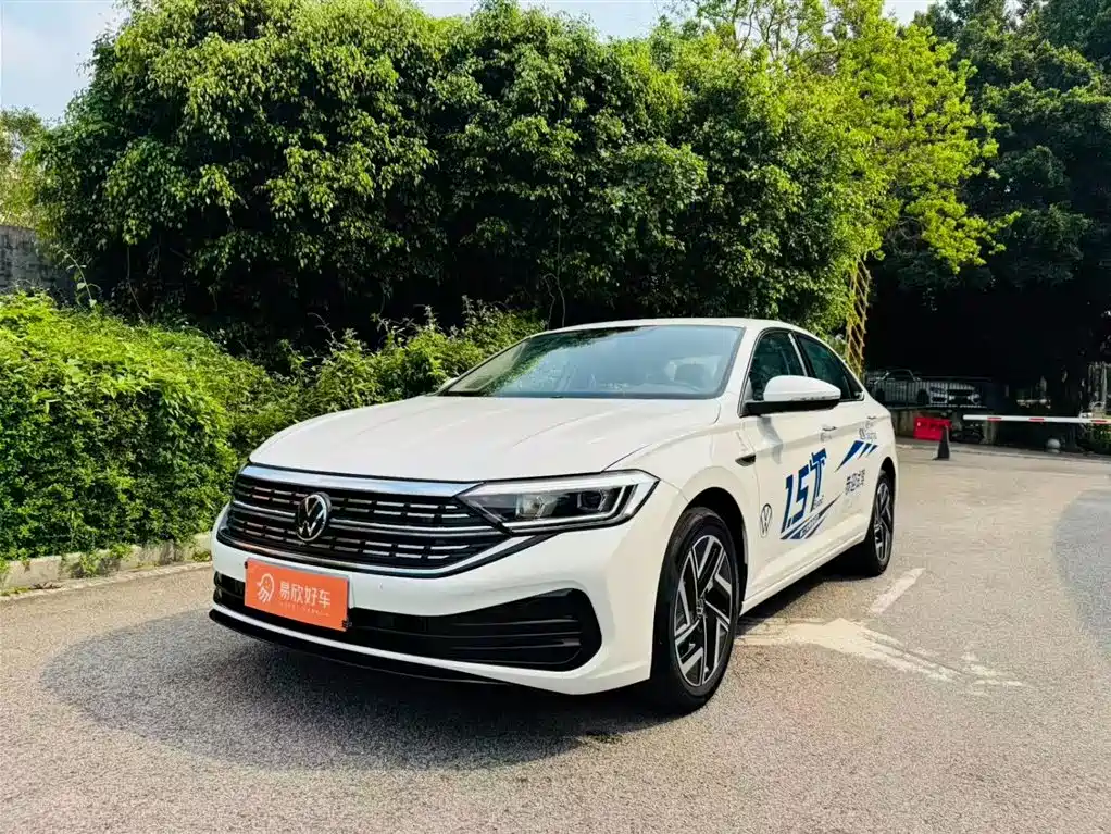 Volkswagen Sagitar 2023