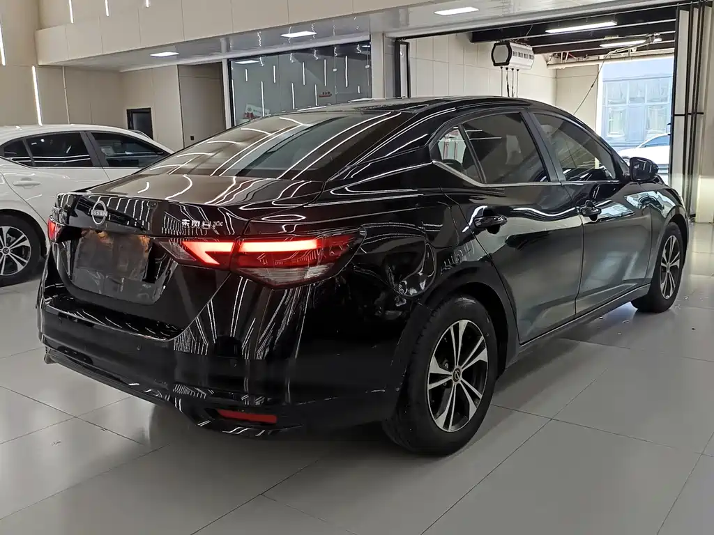 Nissan Sylphy — миниатюра 4