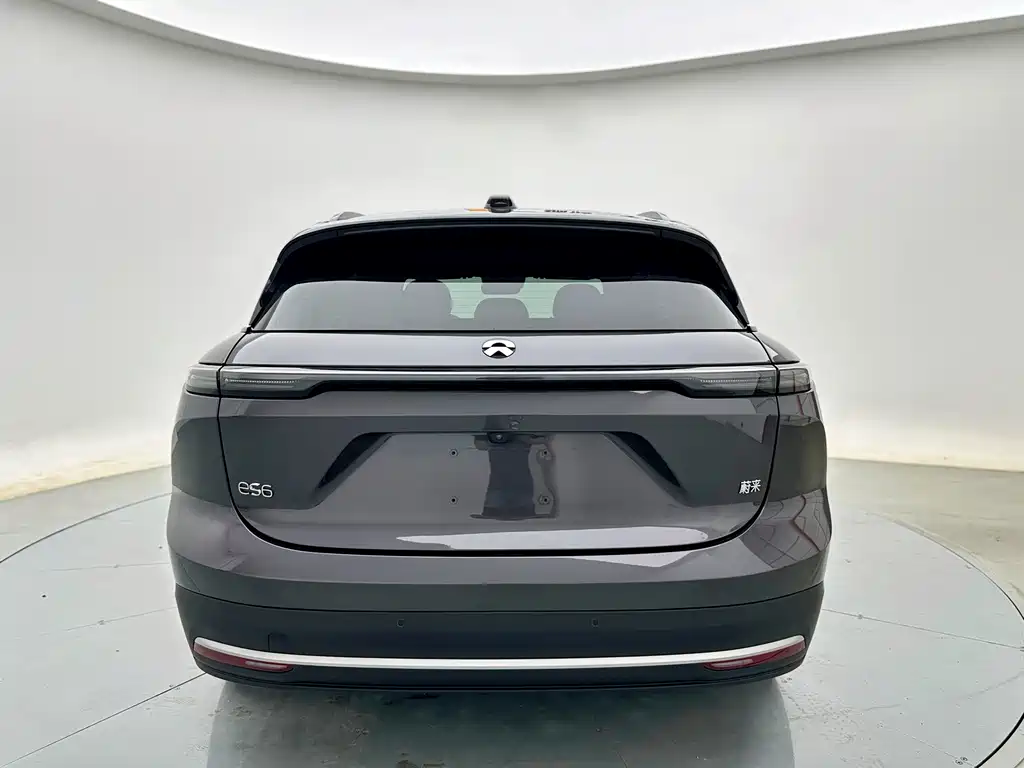 NIO ES6 — миниатюра 6