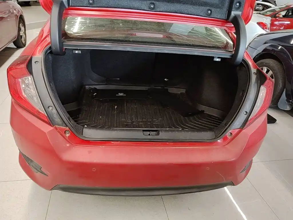 Honda Civic — миниатюра 19