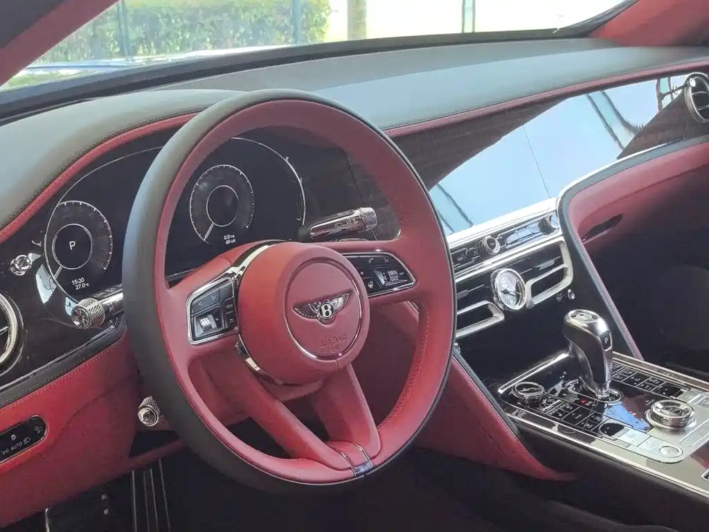 Bentley Flying Spur — миниатюра 5