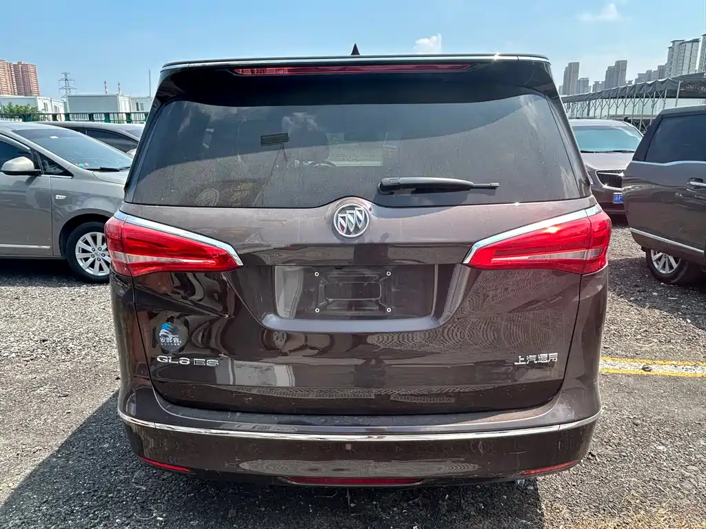 Buick GL8 — миниатюра 11