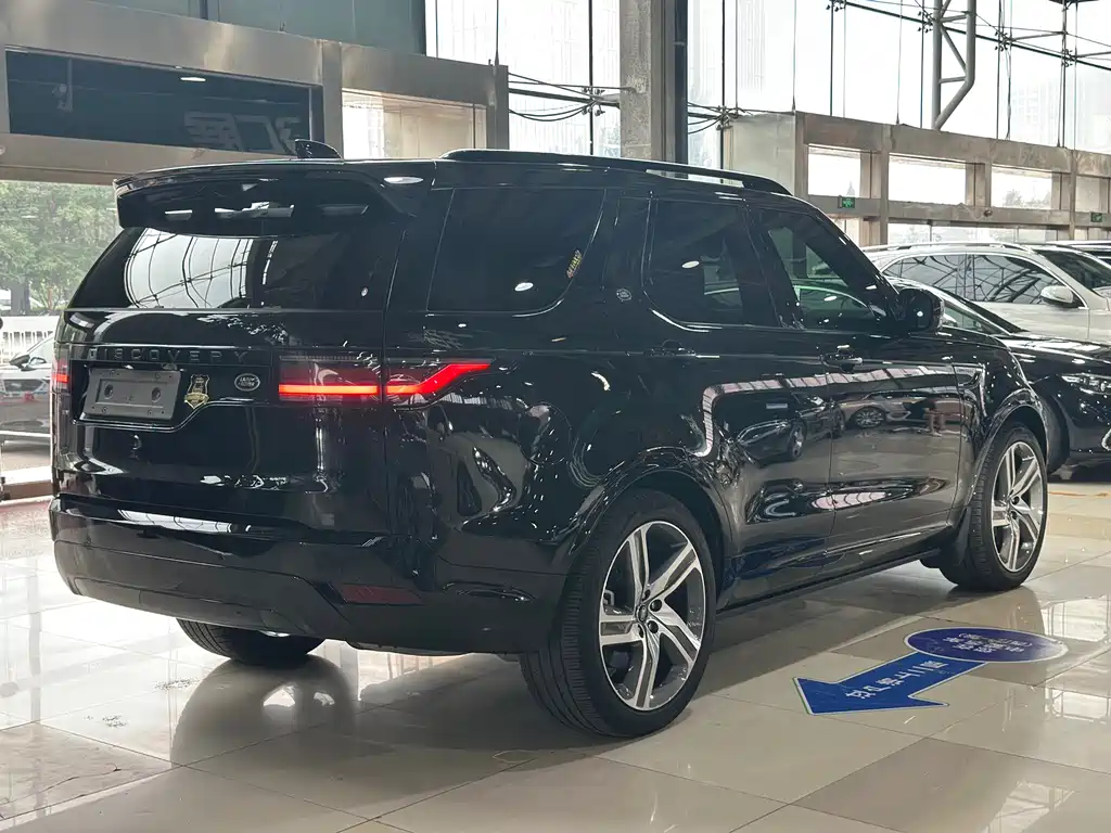 Land Rover Discovery 2025 360PS Dynamic HSE