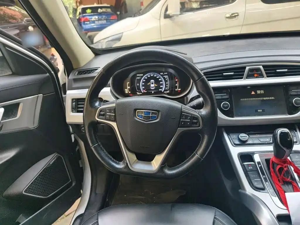 Geely Boyue — миниатюра 11