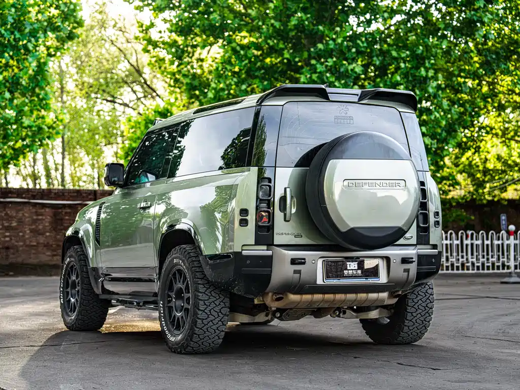 Land Rover Land Rover Defender 2021 90 P400