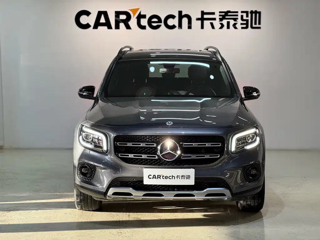 MERCEDES-BENZ GLB