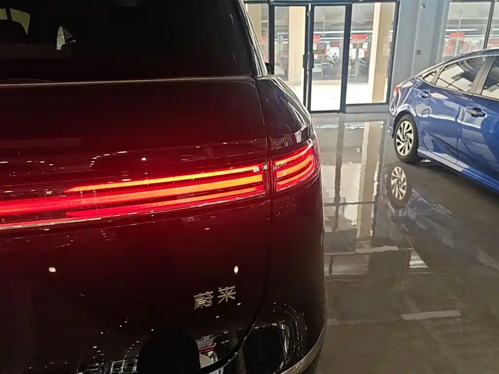 NIO ES8 2026 мест Executive Luxury