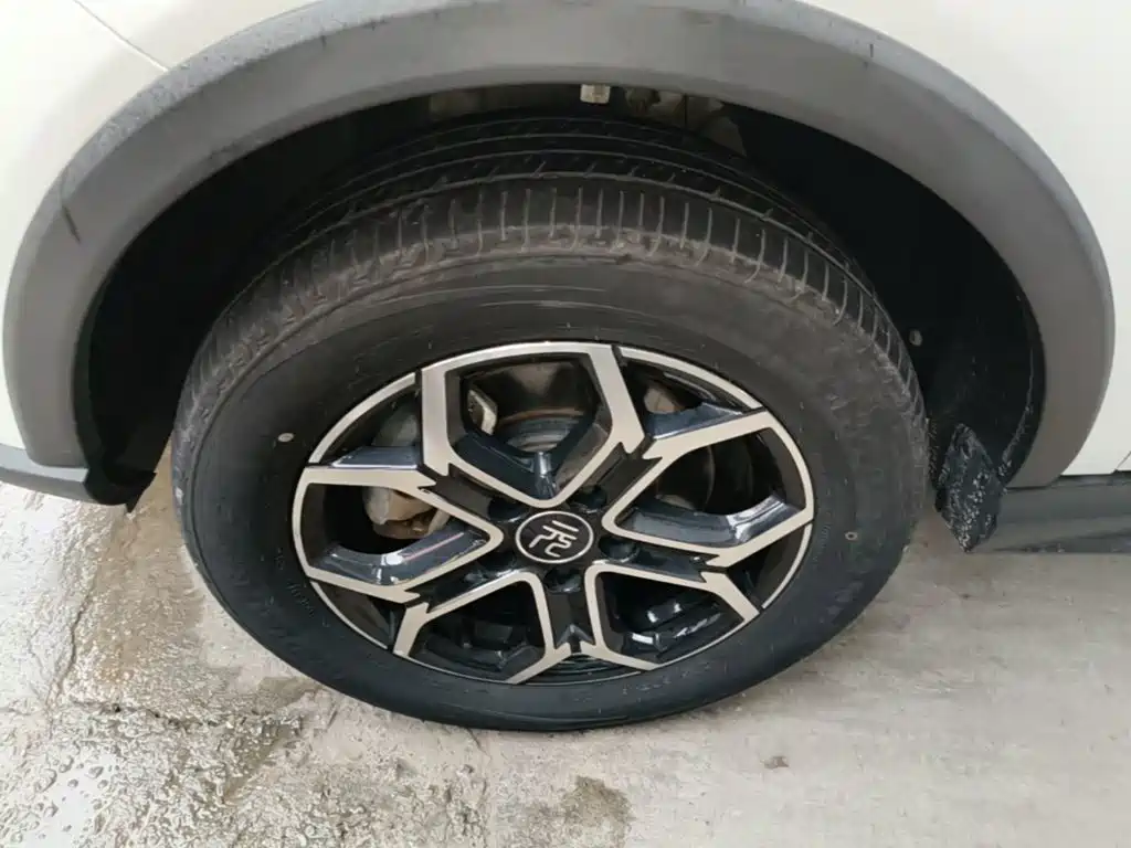 BYD Yuan Pro — миниатюра 23