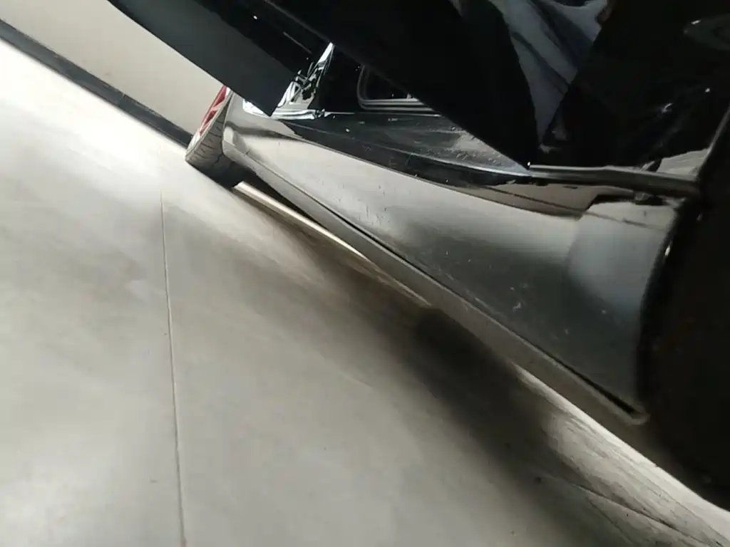 Tesla Model 3 — миниатюра 21