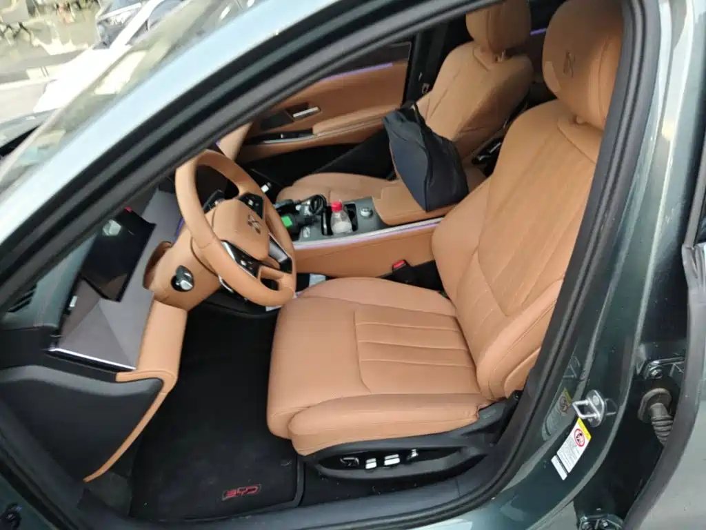 BYD Han L — миниатюра 15