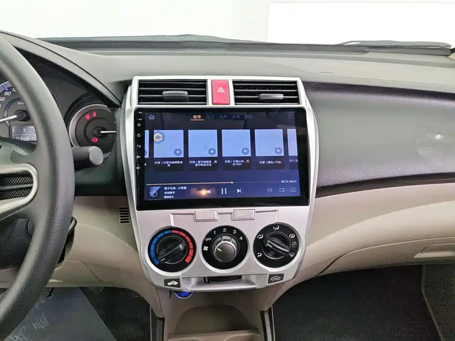 Honda City Classic — миниатюра 13
