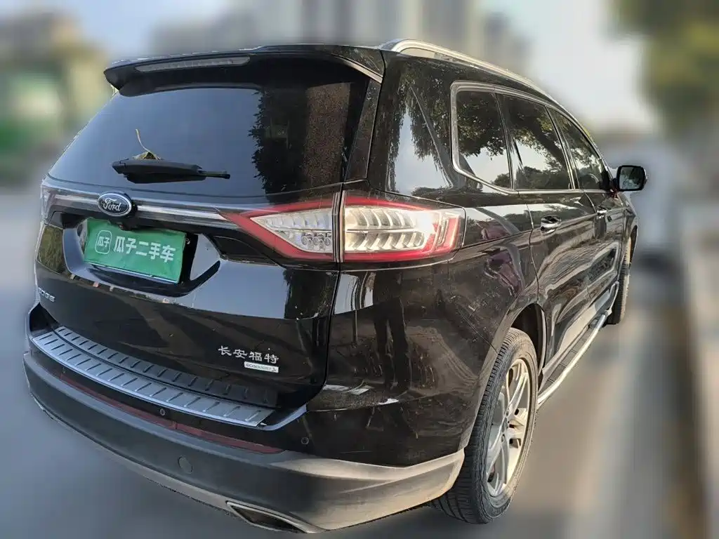 Ford Edge — миниатюра 4