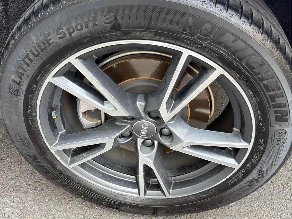 Audi Q5L — миниатюра 30