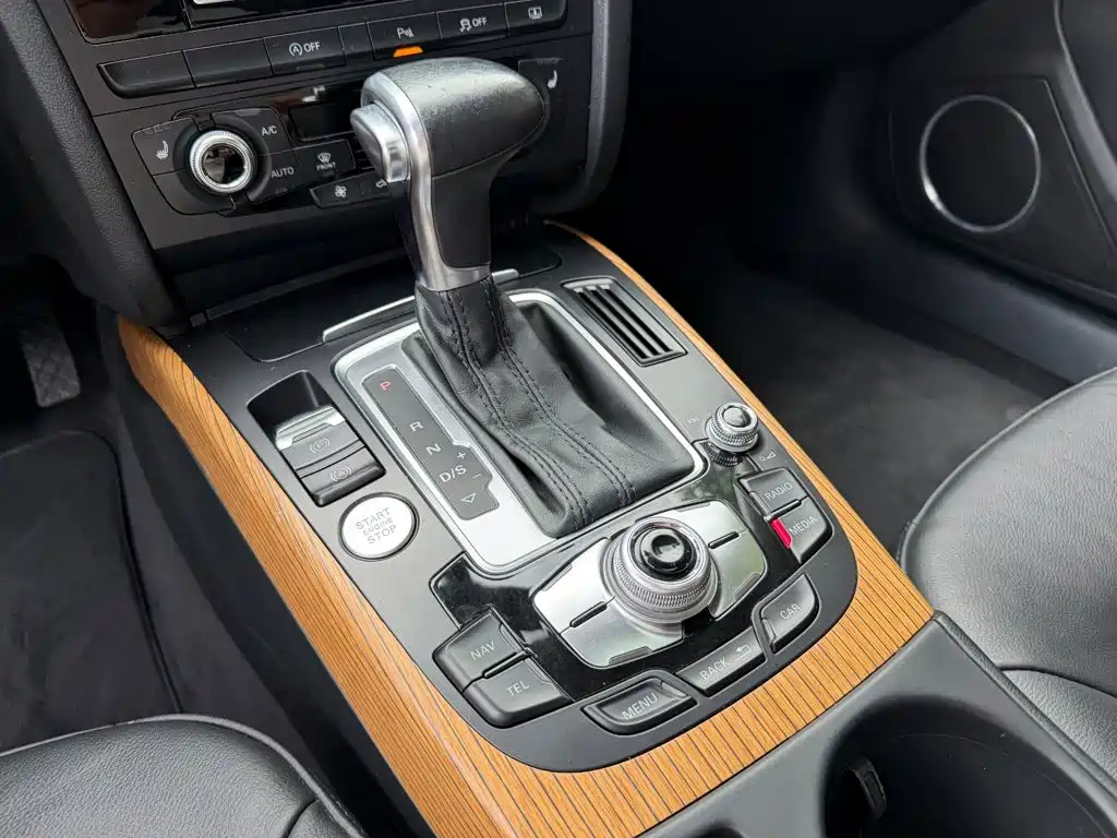 Audi A4L — миниатюра 9
