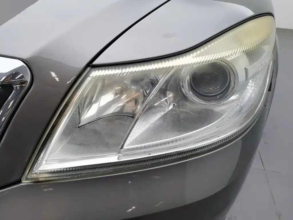 Skoda Octavia — миниатюра 7