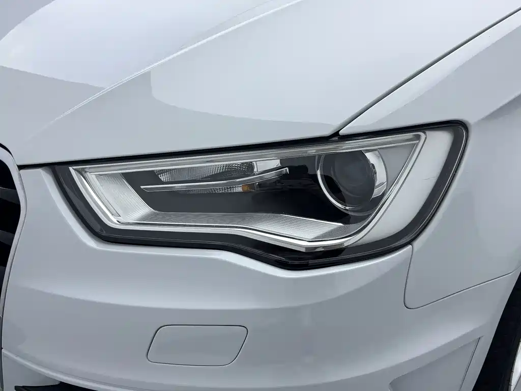 Audi A3 (Import) — миниатюра 7