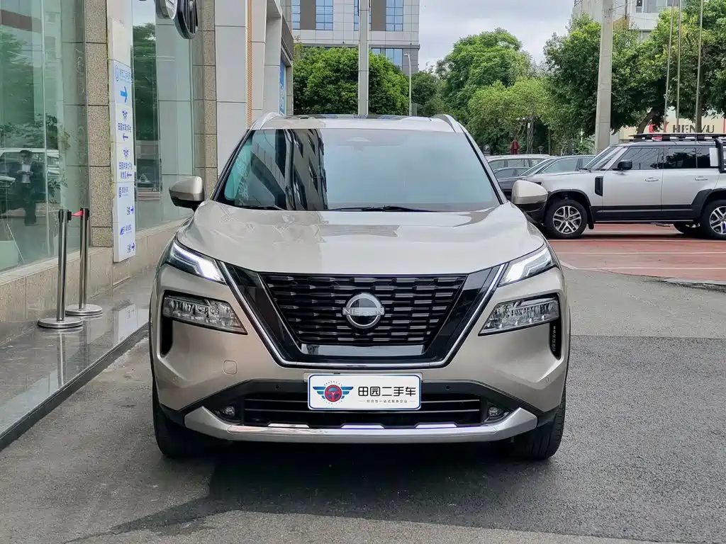 Nissan X-Trail — миниатюра 2