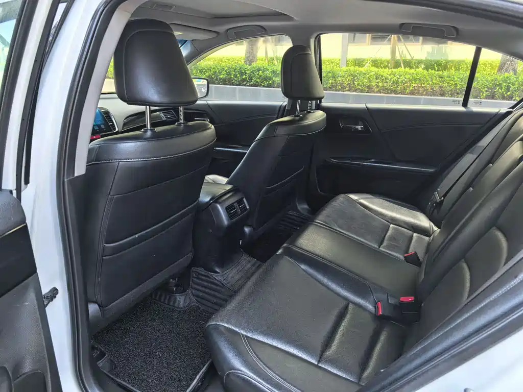 Honda Accord 2016 2.0L Elite