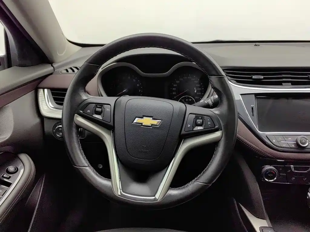 Chevrolet Malibu — миниатюра 11