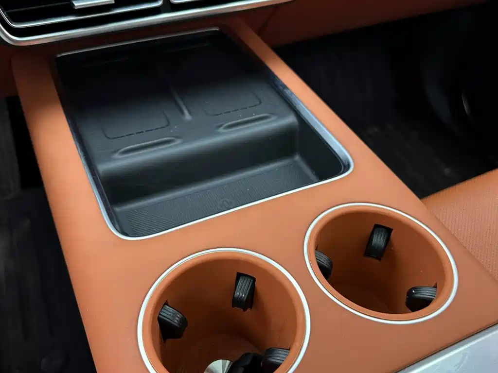 Li Auto Li L6 — миниатюра 16