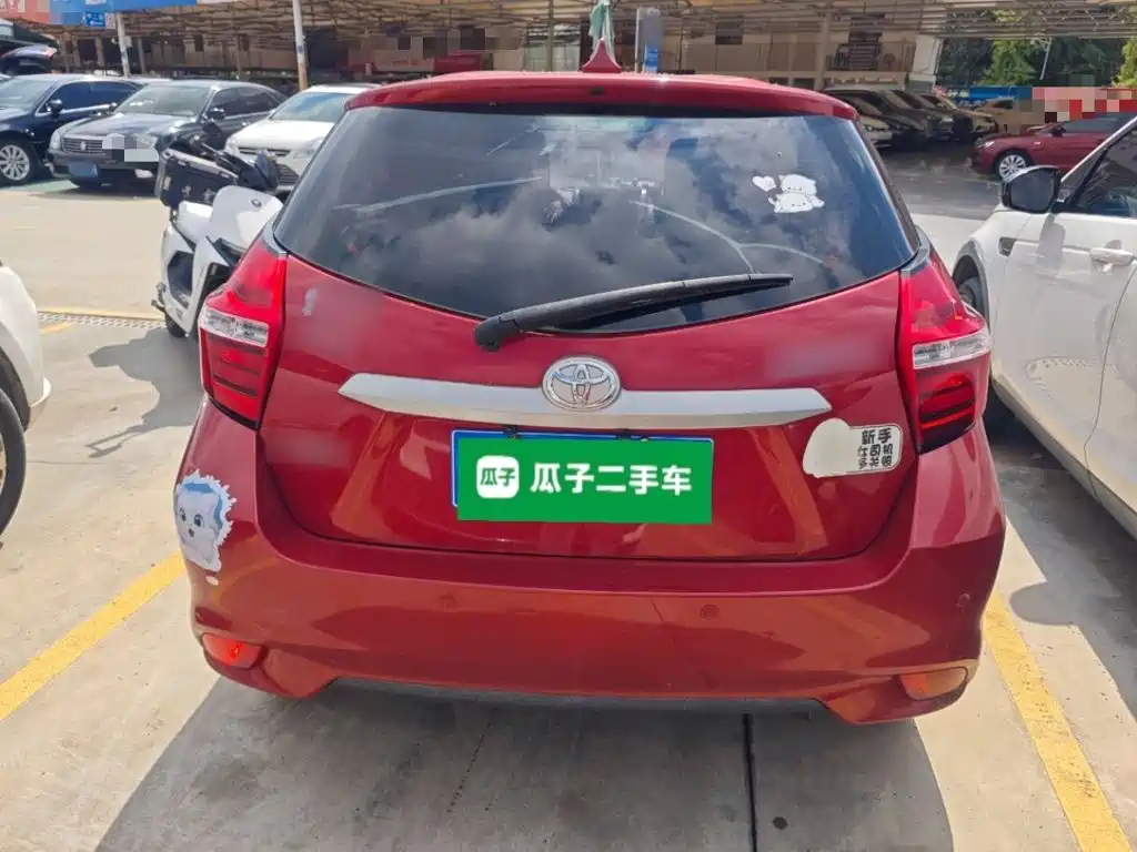 Toyota Yaris L — миниатюра 6