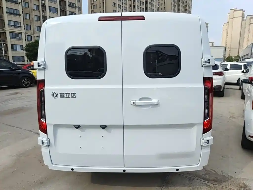 Dongfeng V7 2025 332km