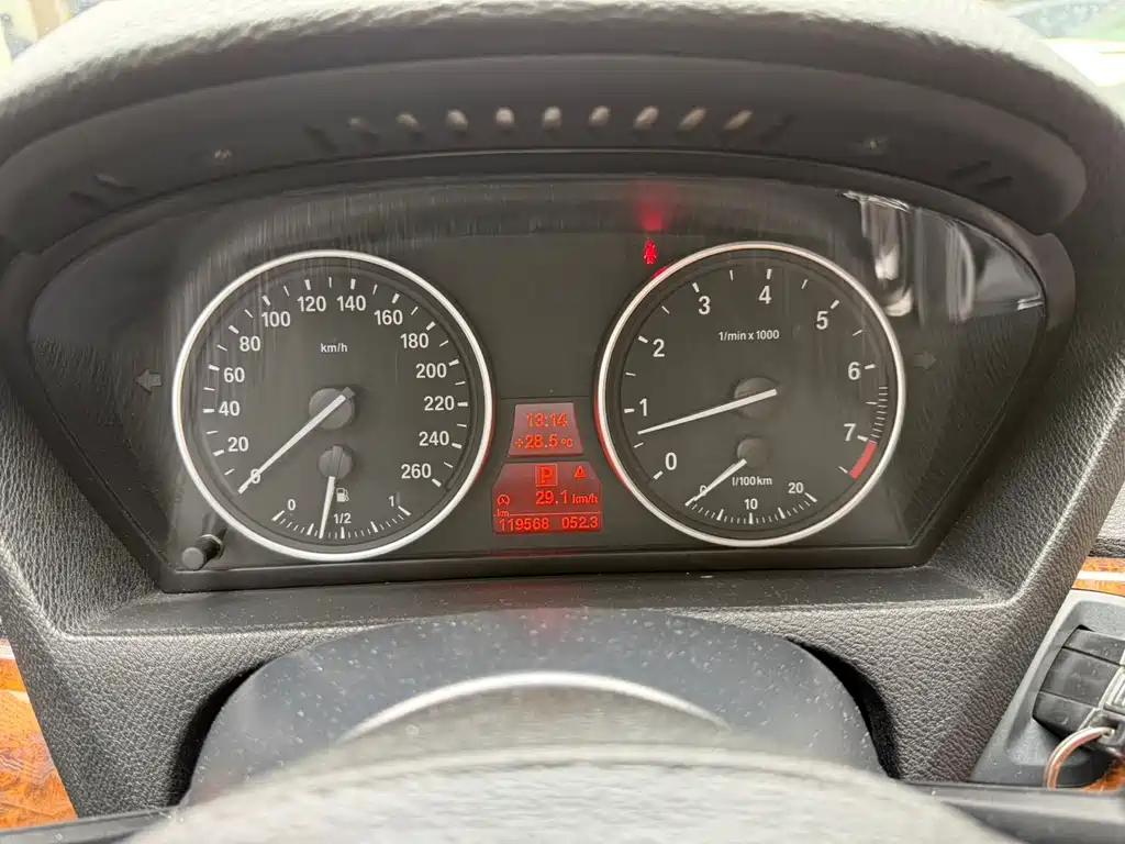 BMW X5 (Import) — миниатюра 26
