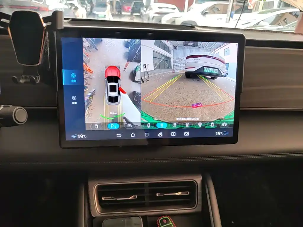 BYD Qin L — миниатюра 13