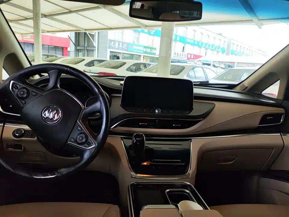 Buick GL8 — миниатюра 4