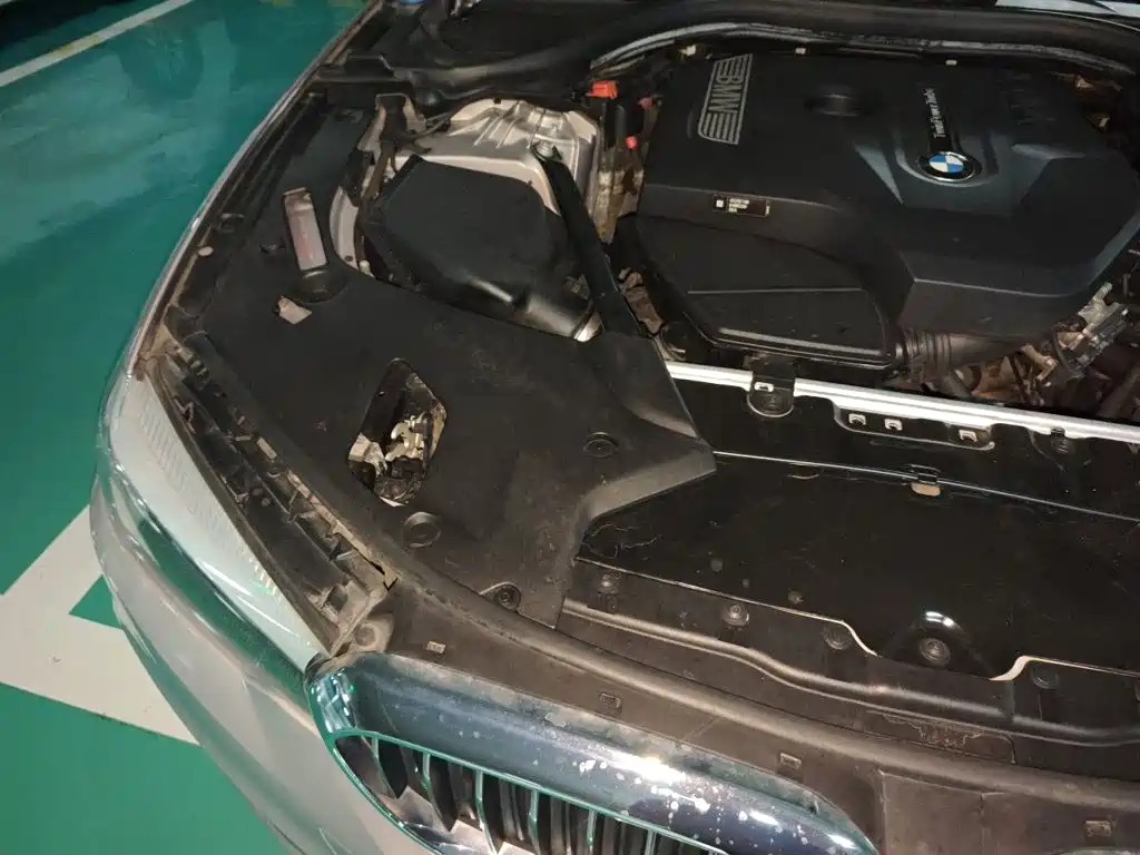 BMW 5 Series — миниатюра 21
