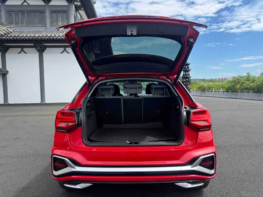 Audi Q2L — миниатюра 19