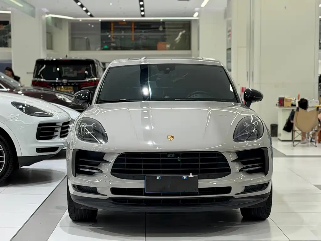 Porsche Macan — миниатюра 2