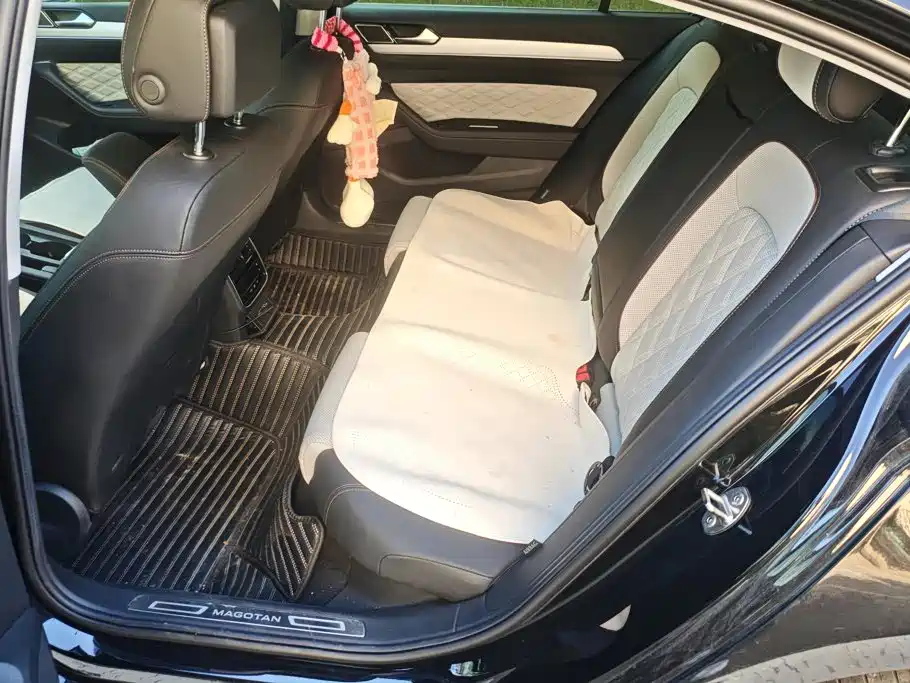 Volkswagen Magotan — миниатюра 11