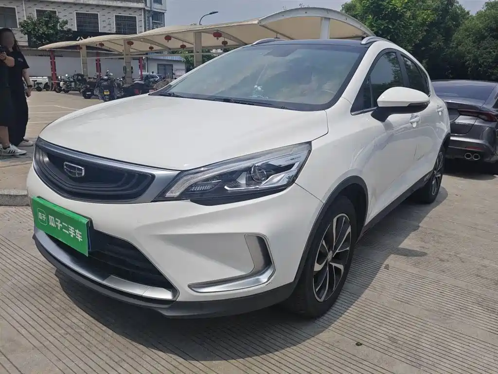 Купить Geely Emgrand GS