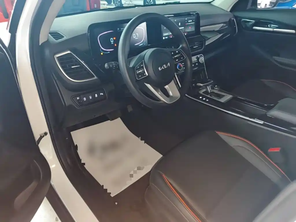 Kia Seltos — миниатюра 16