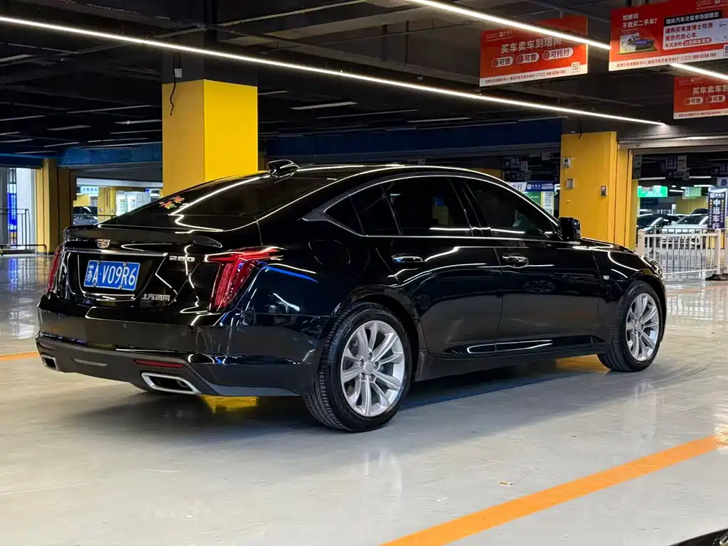 CADILLAC CT5