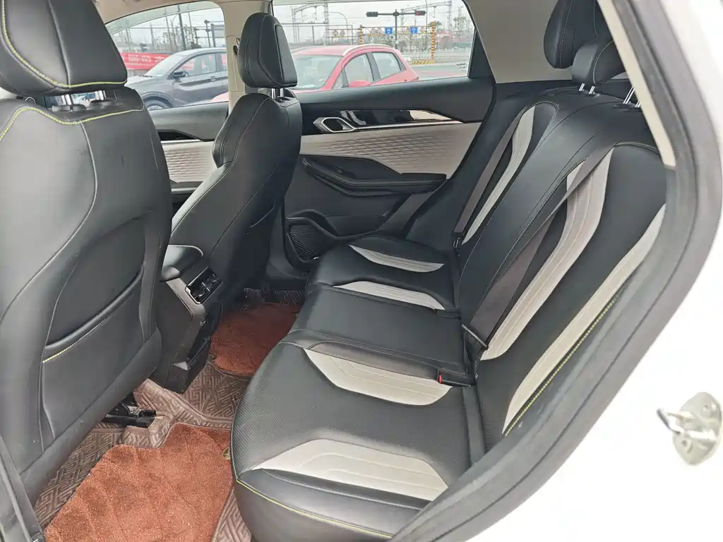 GEELY AUTOMOBILE BINYUE