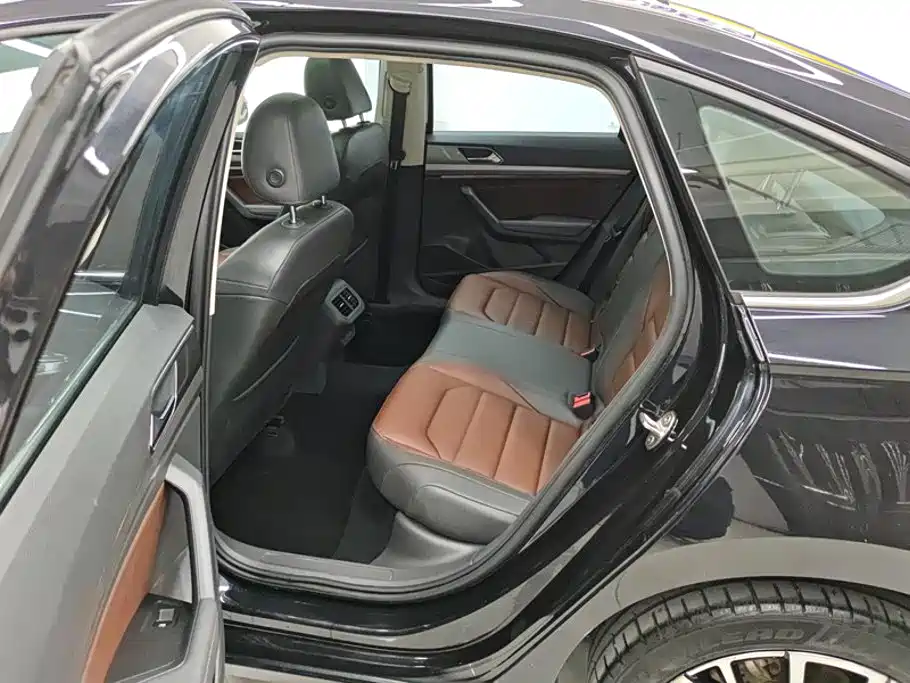 Volkswagen Lavida — миниатюра 11