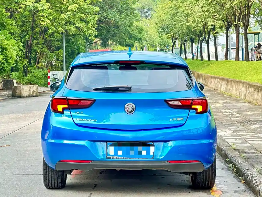 Buick Verano — миниатюра 5