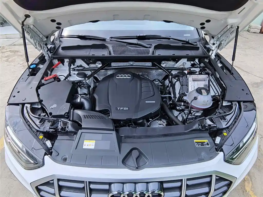 Audi Q5L 2022 40T Luxury