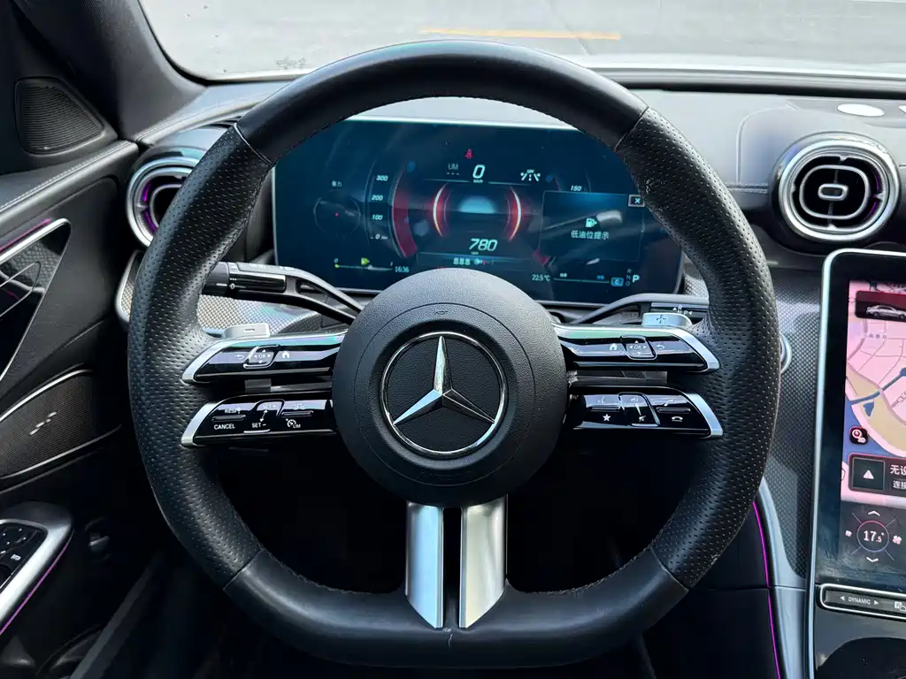 Mercedes-Benz C-Class — миниатюра 14