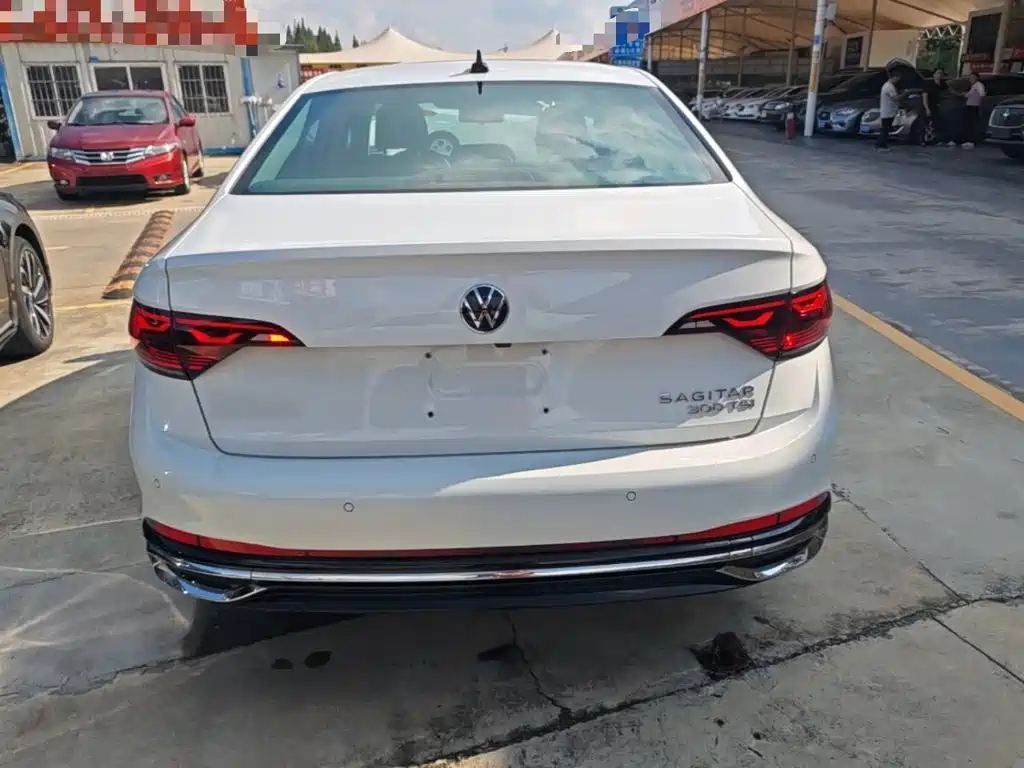 Volkswagen Sagitar — миниатюра 6